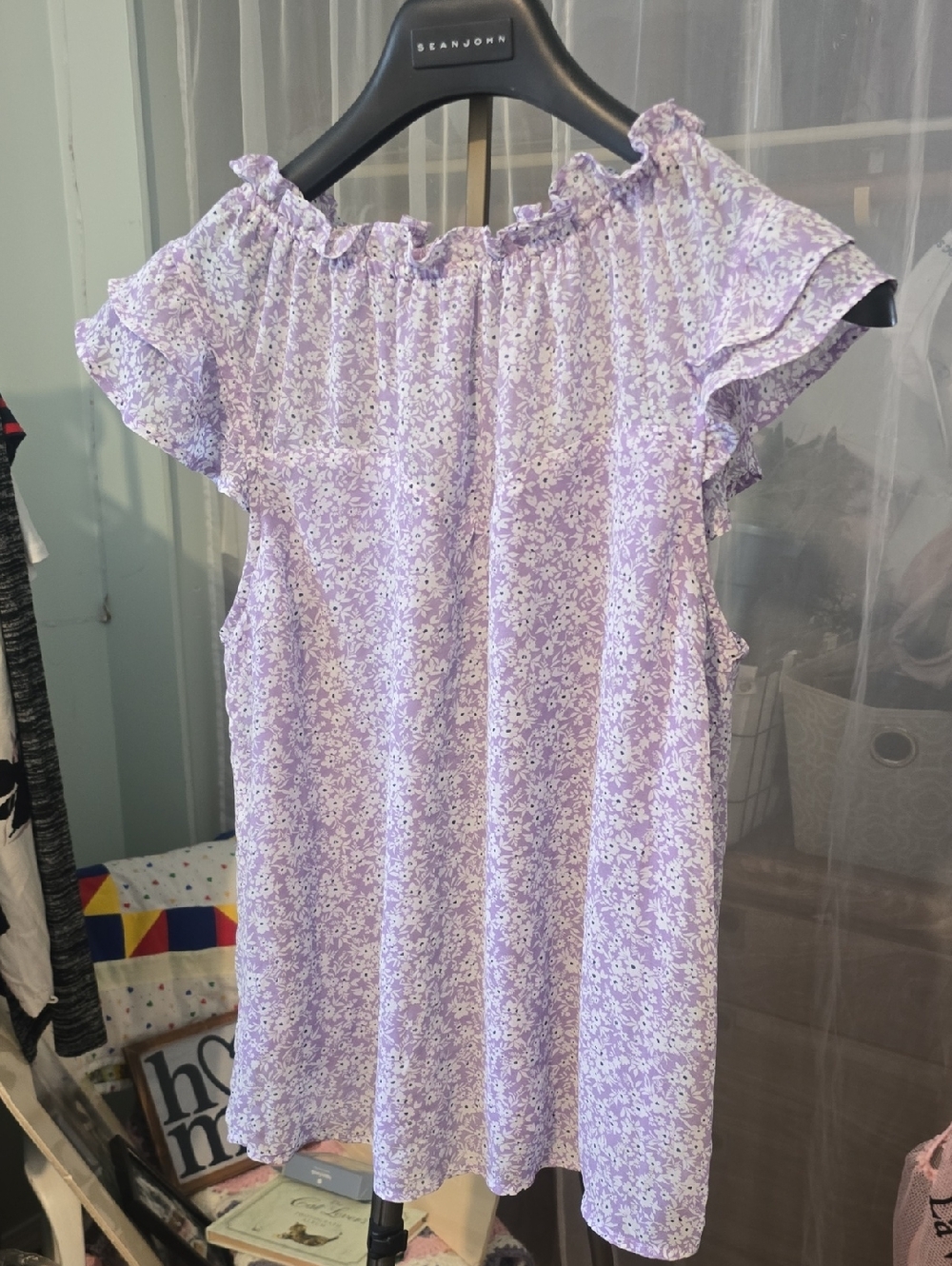 Monteau Lavender Floral Ruffle-Sleeve Lined Blouse Large